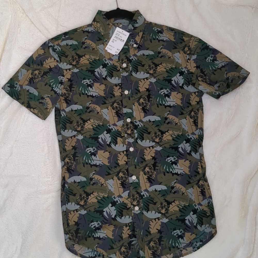 NWT Bonobos Boys Slim Fit Short Sleeve Shirt Sz Xs